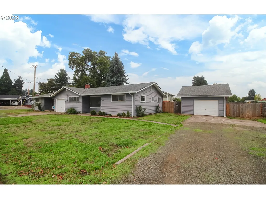 4669/4671 Barger Drive Eugene OR 97402