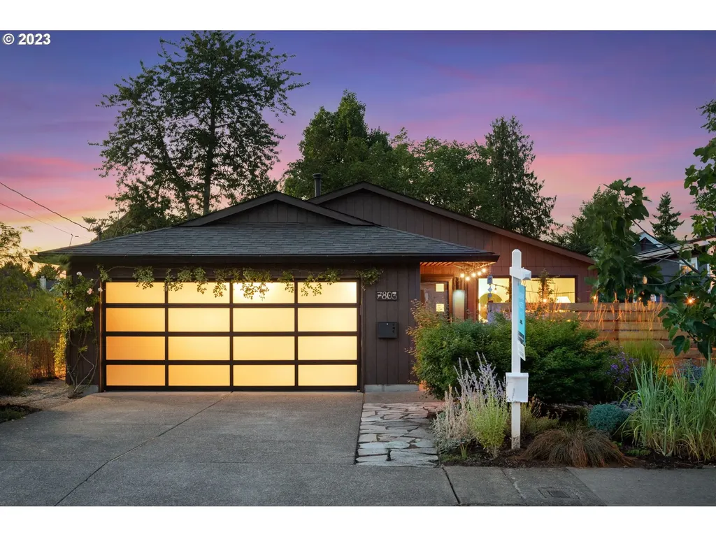 7803 Se Reedway Street Portland OR 97206