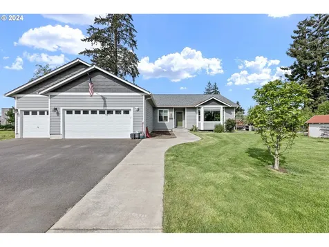 207 S 10th Street Creswell OR 97426