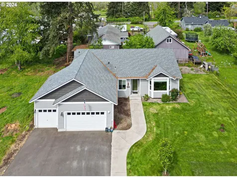 207 S 10th Street Creswell OR 97426