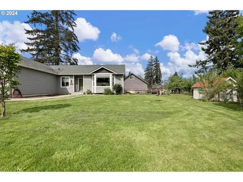 207 S 10th Street Creswell OR 97426