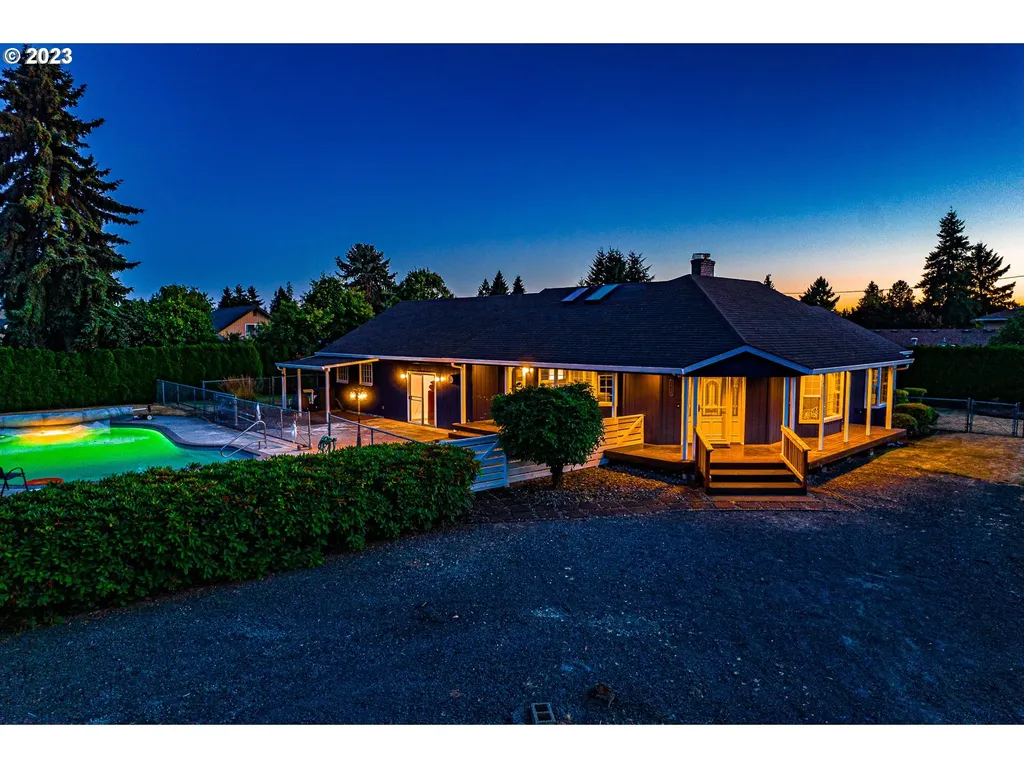 1717 Nw 93rd Circle Vancouver WA 98665