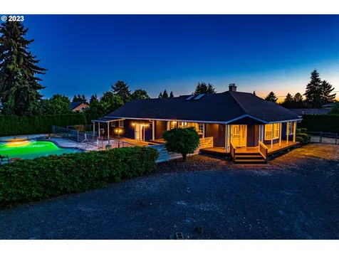 1717 Nw 93rd Circle Vancouver WA 98665