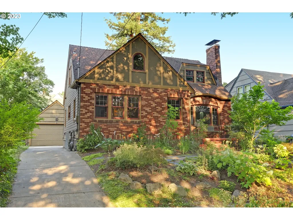 2804 Ne 20th Avenue Portland OR 97212