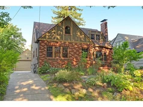 2804 Ne 20th Avenue Portland OR 97212