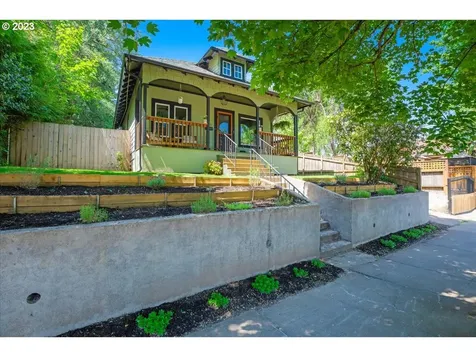 4135 Ne Mallory Avenue Portland OR 97211