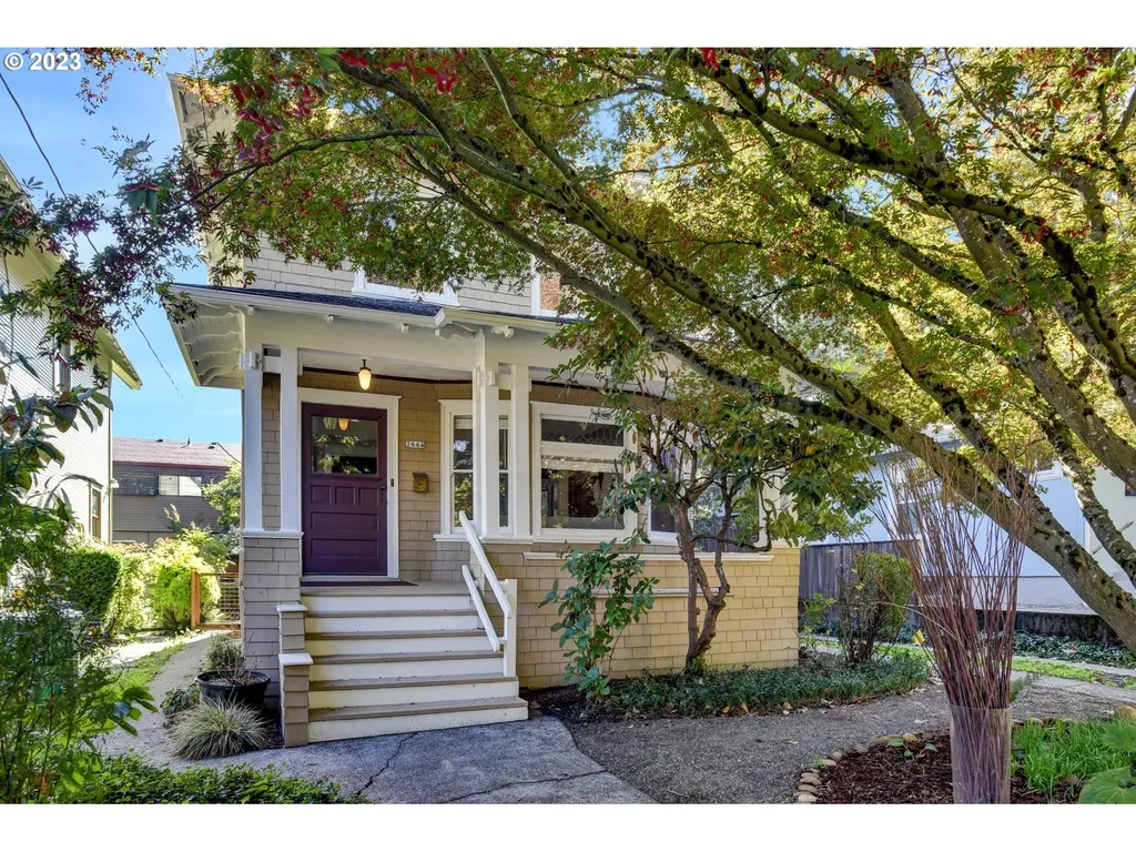 2644 Ne Clackamas Street Portland OR 97232