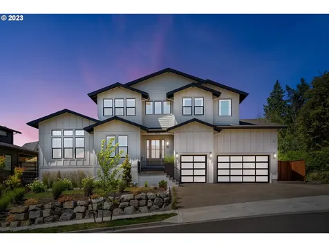 8815 Se Spyglass Drive Happy Valley OR 97086