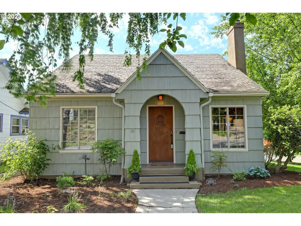 3206 Se Lincoln Street Portland OR 97214
