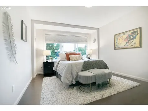 2947 SE Stark Street Portland OR 97214