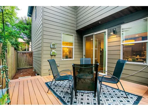 2947 SE Stark Street Portland OR 97214