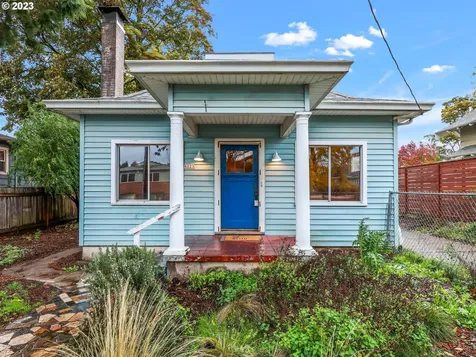 4223 Se Main Street Portland OR 97215