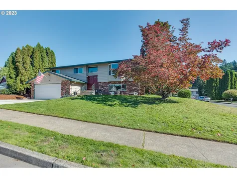 794 Sw Orchard Place Gresham OR 97080