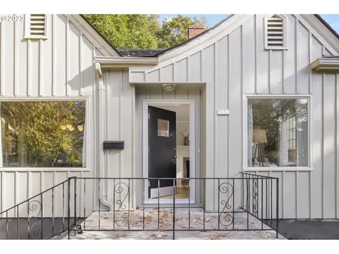 1730 Se 38th Avenue Portland OR 97214