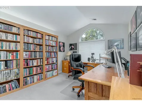 14732 SE Duke Street Portland OR 97236