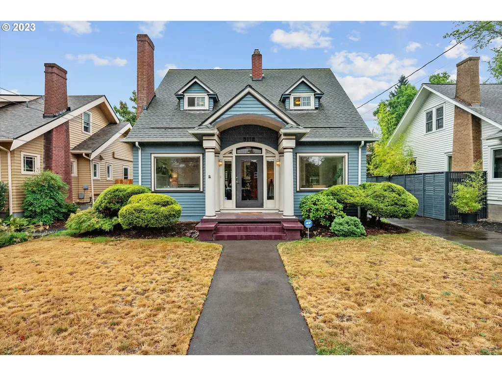 3112 Ne Knott Street Portland OR 97212