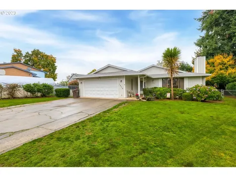 1075 S Grant Court Canby OR 97013