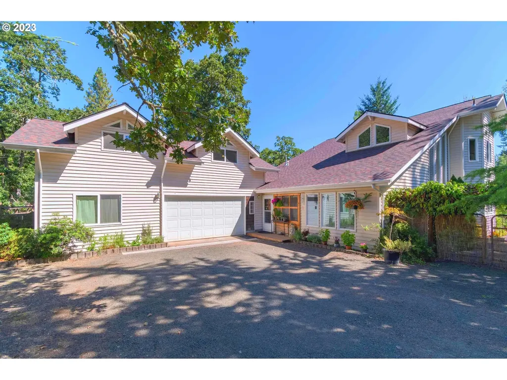5209 Fox Hollow Road Eugene OR 97405
