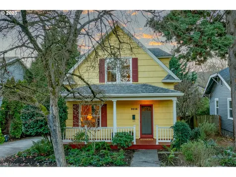 9218 N Willamette Boulevard Portland OR 97203