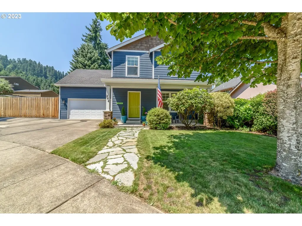 244 S 67th Court Springfield OR 97478