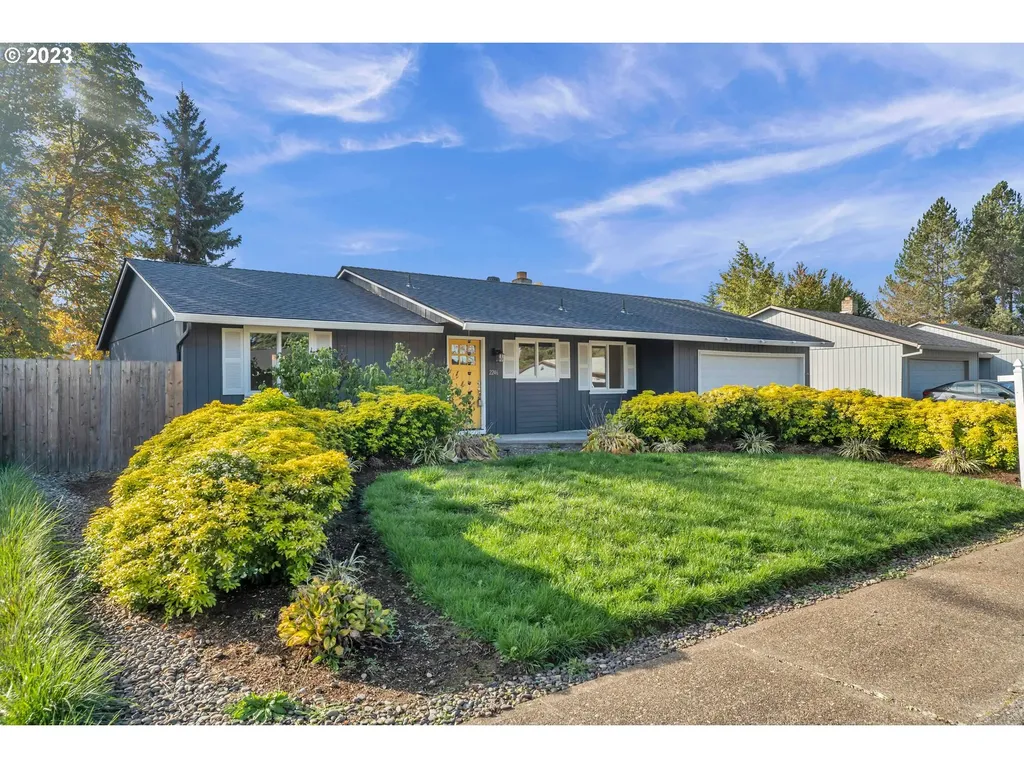 2246 Ne Thomas Street Hillsboro OR 97124