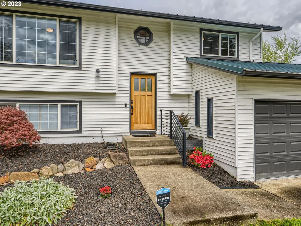 1933 Ne 227th Court Fairview OR 97024