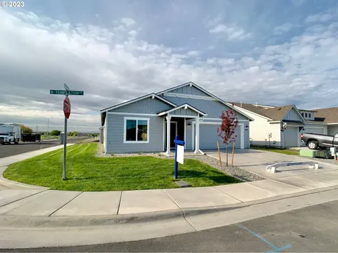 596 E Templeton Avenue Hermiston OR 97838
