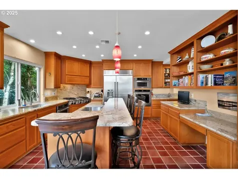 28 Shoreline Drive Florence OR 97439