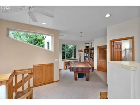 28 Shoreline Drive Florence OR 97439