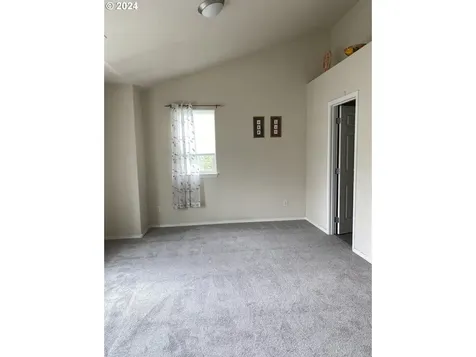 9287 Sw Sweek Drive Tualatin OR 97062