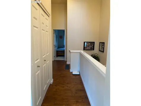 9287 Sw Sweek Drive Tualatin OR 97062