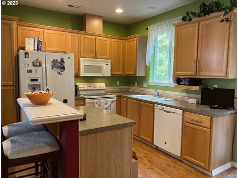 9287 Sw Sweek Drive Tualatin OR 97062