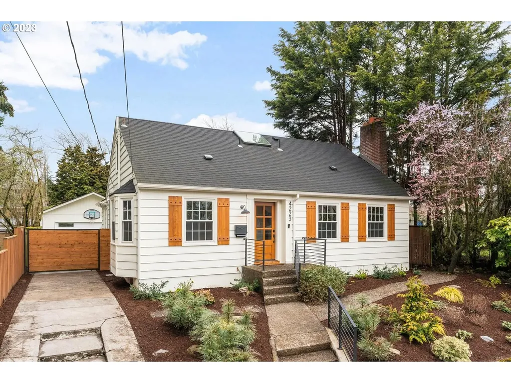 4223 Ne 40th Avenue Portland OR 97211