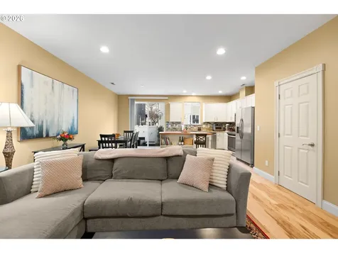 9225 SW Cascara Lane Tualatin OR 97062