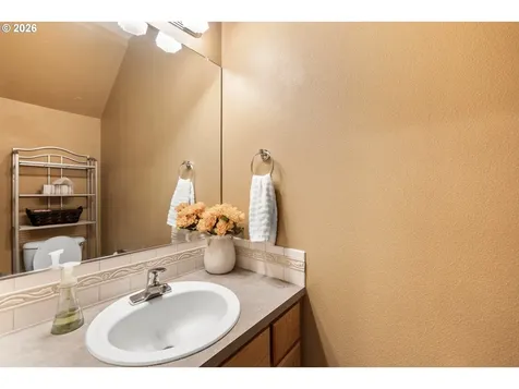 9225 SW Cascara Lane Tualatin OR 97062
