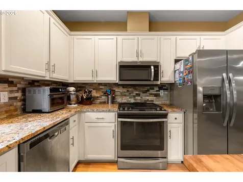 9225 SW Cascara Lane Tualatin OR 97062