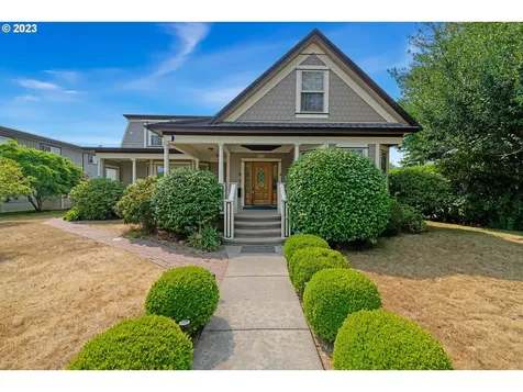 2348 Marion Street North Bend OR 97459