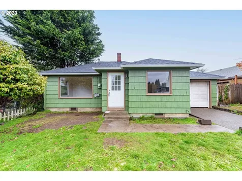 638 Commercial Street North Bend OR 97459