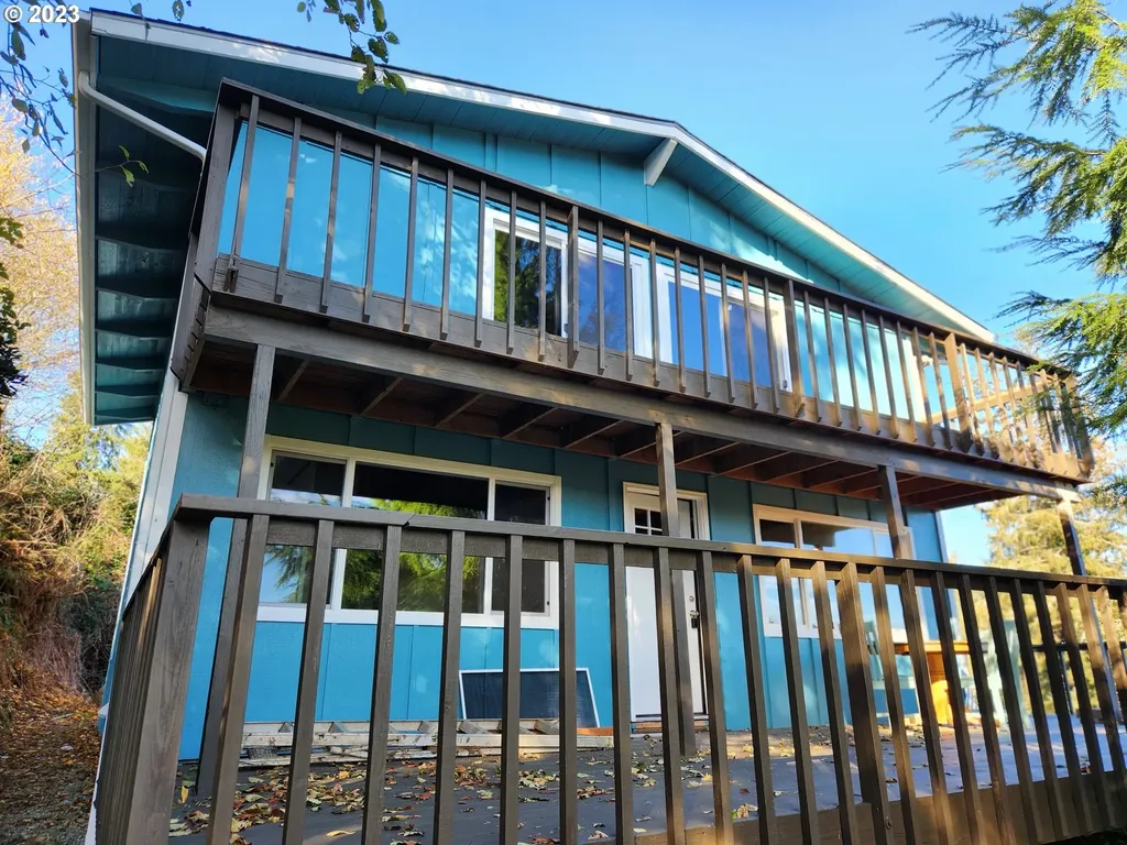 38300 Northfork Road Nehalem OR 97131