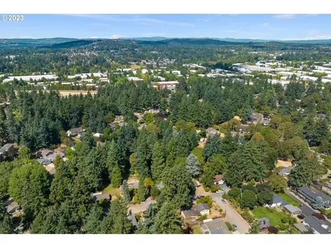 16164 Parker Road Lake Oswego OR 97035