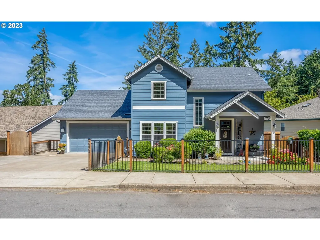 7272 Glacier Drive Springfield OR 97478