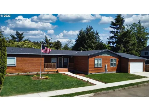 507 Linden Drive Tillamook OR 97141