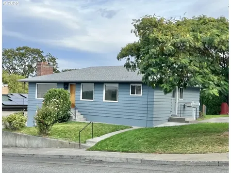 1628 Nevada Street The Dalles OR 97058