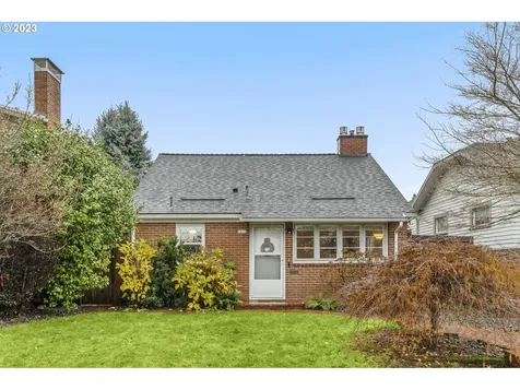 6016 Se Woodstock Boulevard Portland OR 97206