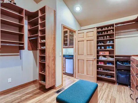 12480 Nw Shearer Hill Road Forest Grove OR 97116