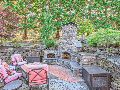 12480 Nw Shearer Hill Road Forest Grove OR 97116
