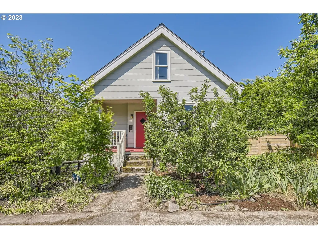 133 Ne 72nd Avenue Portland OR 97213