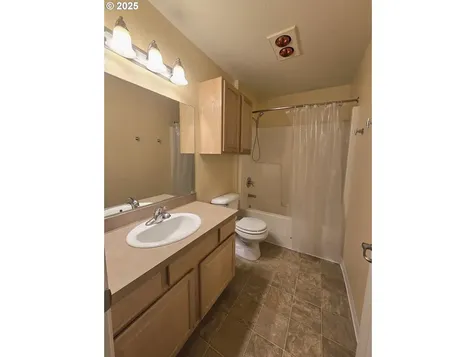 68304 E Twinberry Loop Welches OR 97067