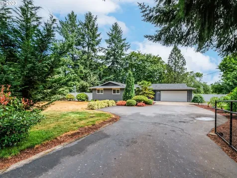 28605 Liberty Road Sweet Home OR 97386