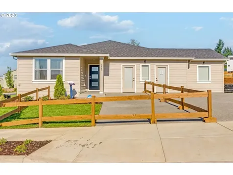 1413 W 16th Circle La Center WA 98629